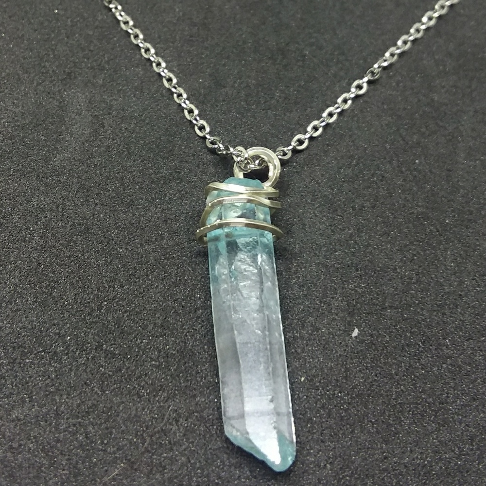 Crystal Wire Wrap Pendant Necklace